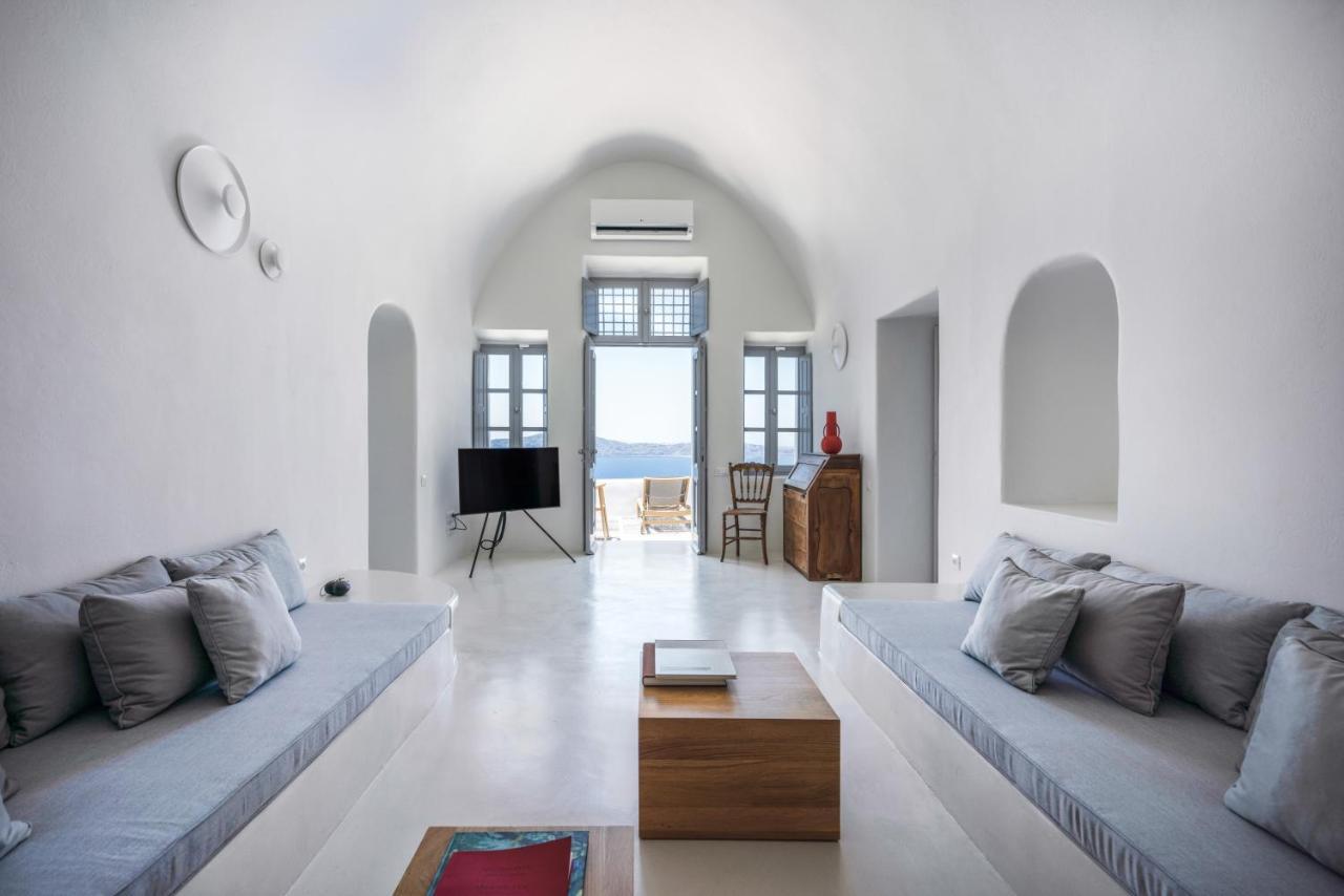 Inspire Santorini Luxury Villas Фіра Екстер'єр фото