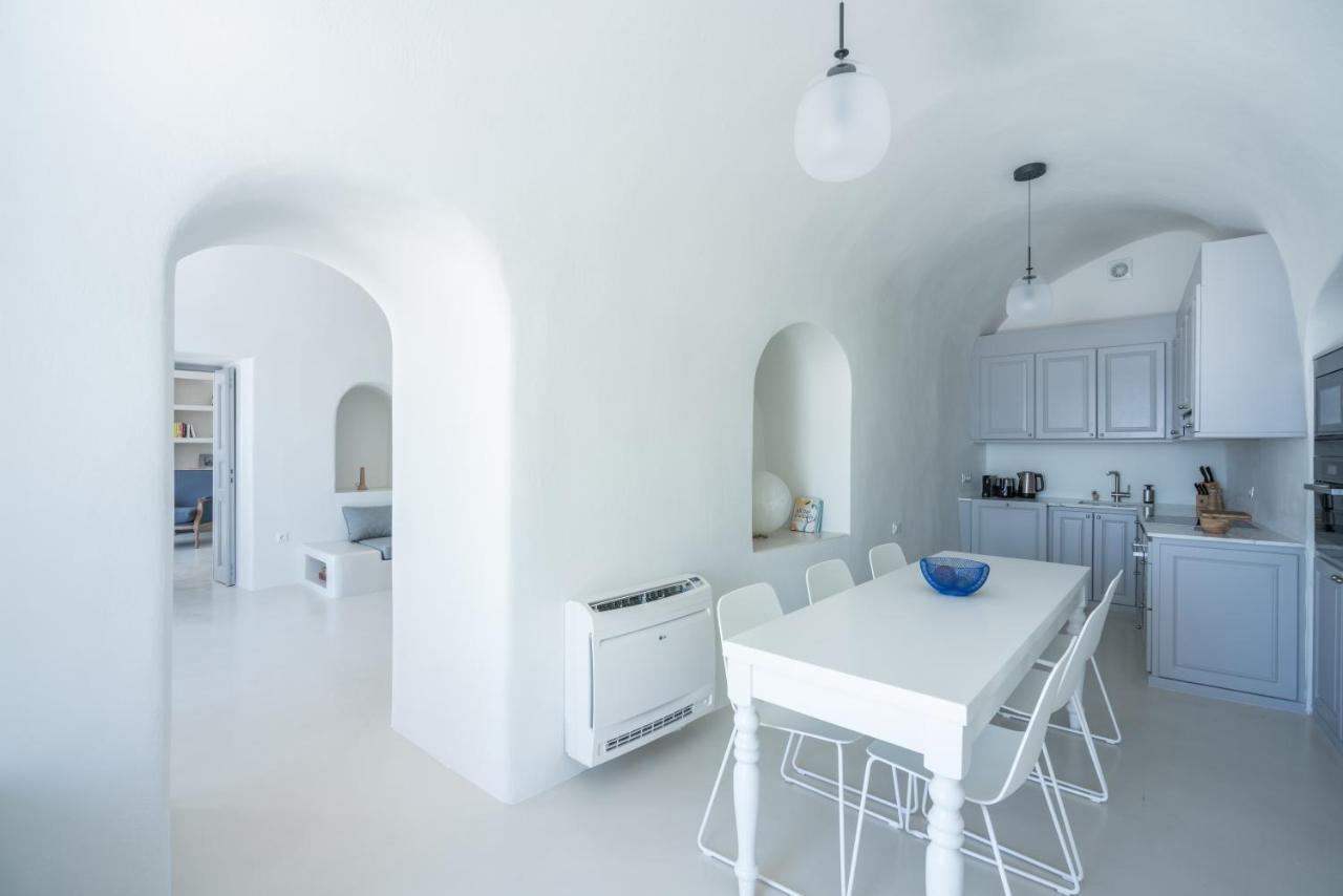 Inspire Santorini Luxury Villas Фіра Екстер'єр фото