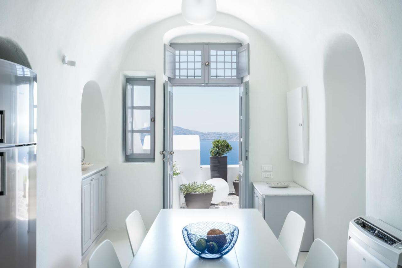 Inspire Santorini Luxury Villas Фіра Екстер'єр фото