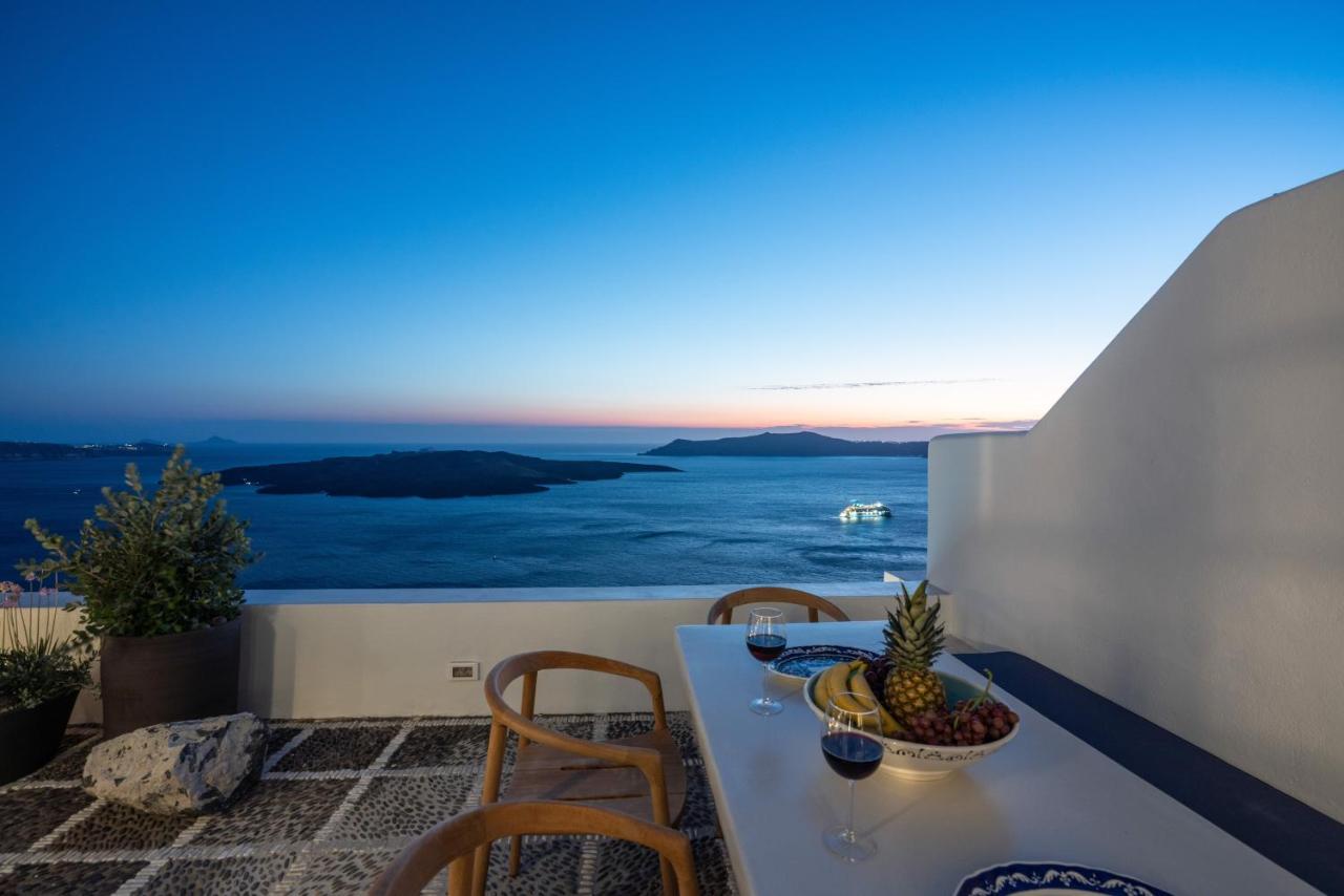 Inspire Santorini Luxury Villas Фіра Екстер'єр фото
