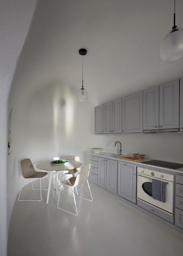 Inspire Santorini Luxury Villas Фіра Екстер'єр фото